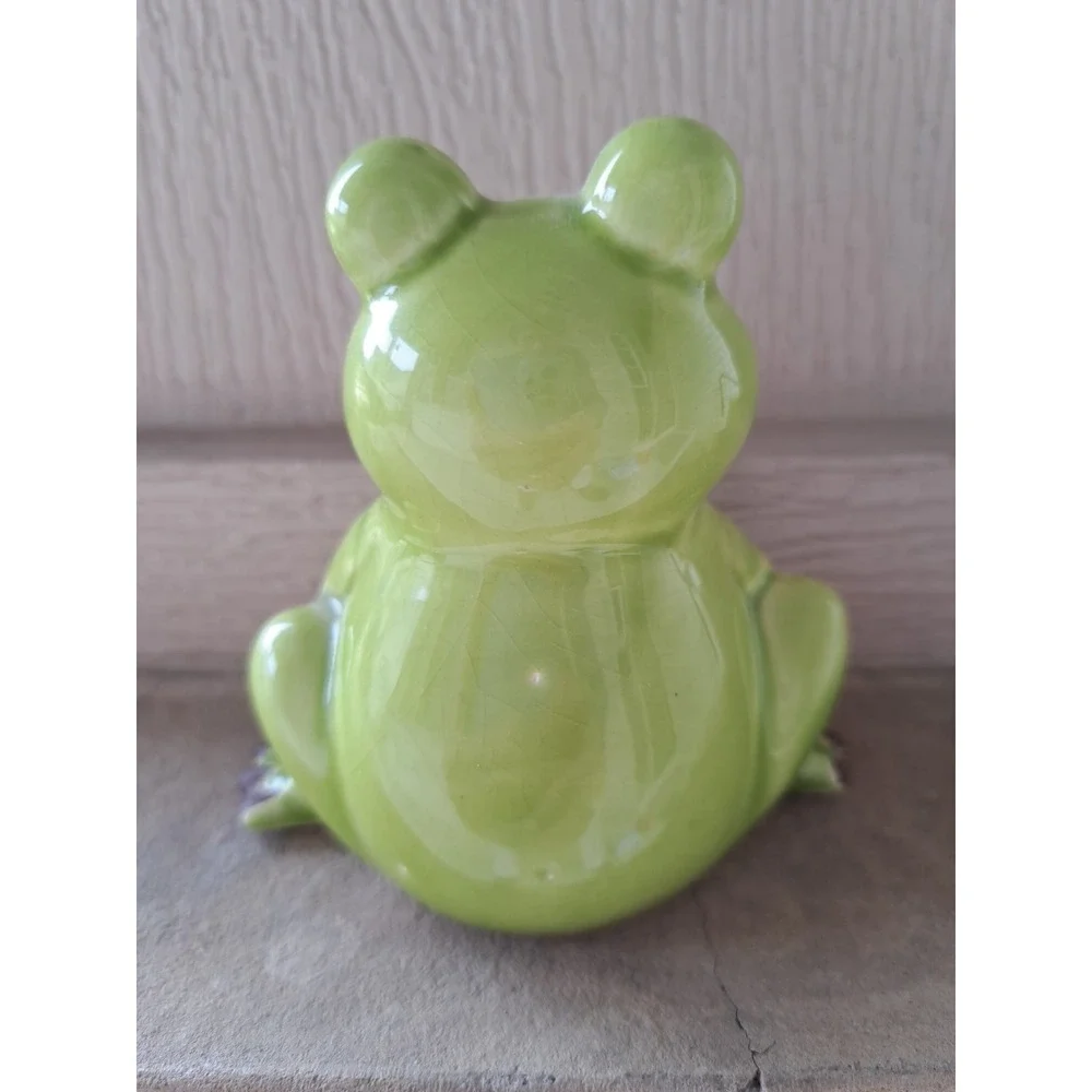 Decorative Ceramic Luminary Lights Up Frog 3.5 X 3.5 X 2.25 Inches Figurine